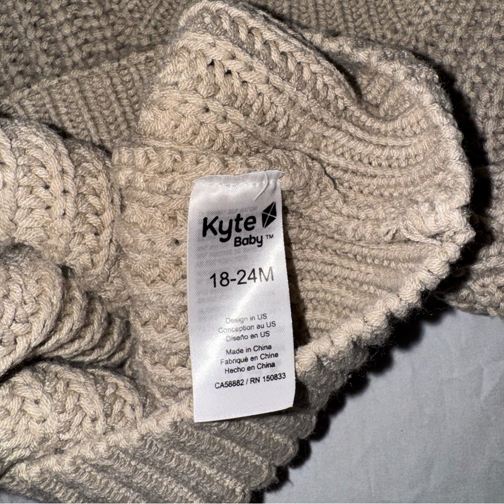 Kyte Baby Chunky Knit Sweater - Picture 4 of 5